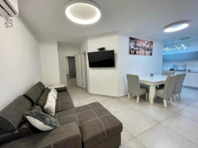Luxury 3 Rooms Apartament - NearTheSea Bat Yam